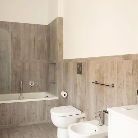 بيت ضيافة Napoletana 4*