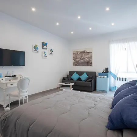 Napoletana 4*
